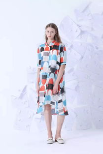 橘澀女裝 今夏必備，讓你在人群中脫穎而出